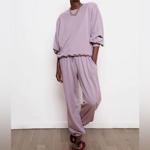 The Frankie Shop “Vanessa” sweatpants + sweatshirt